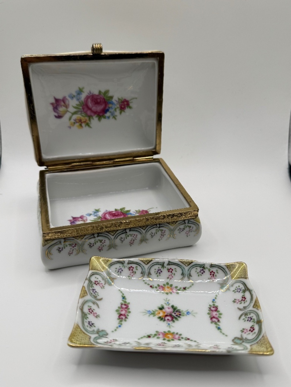 Vintage Hand Painted Porcelain Trinket Box & Dish Set Floral Gold Japan